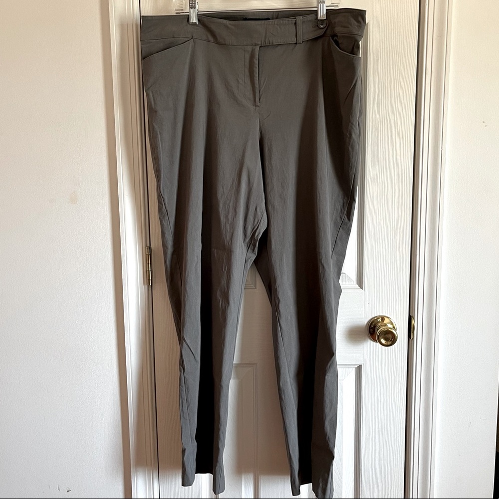 Lane Bryant Grey Pants (Yellow Sizing)